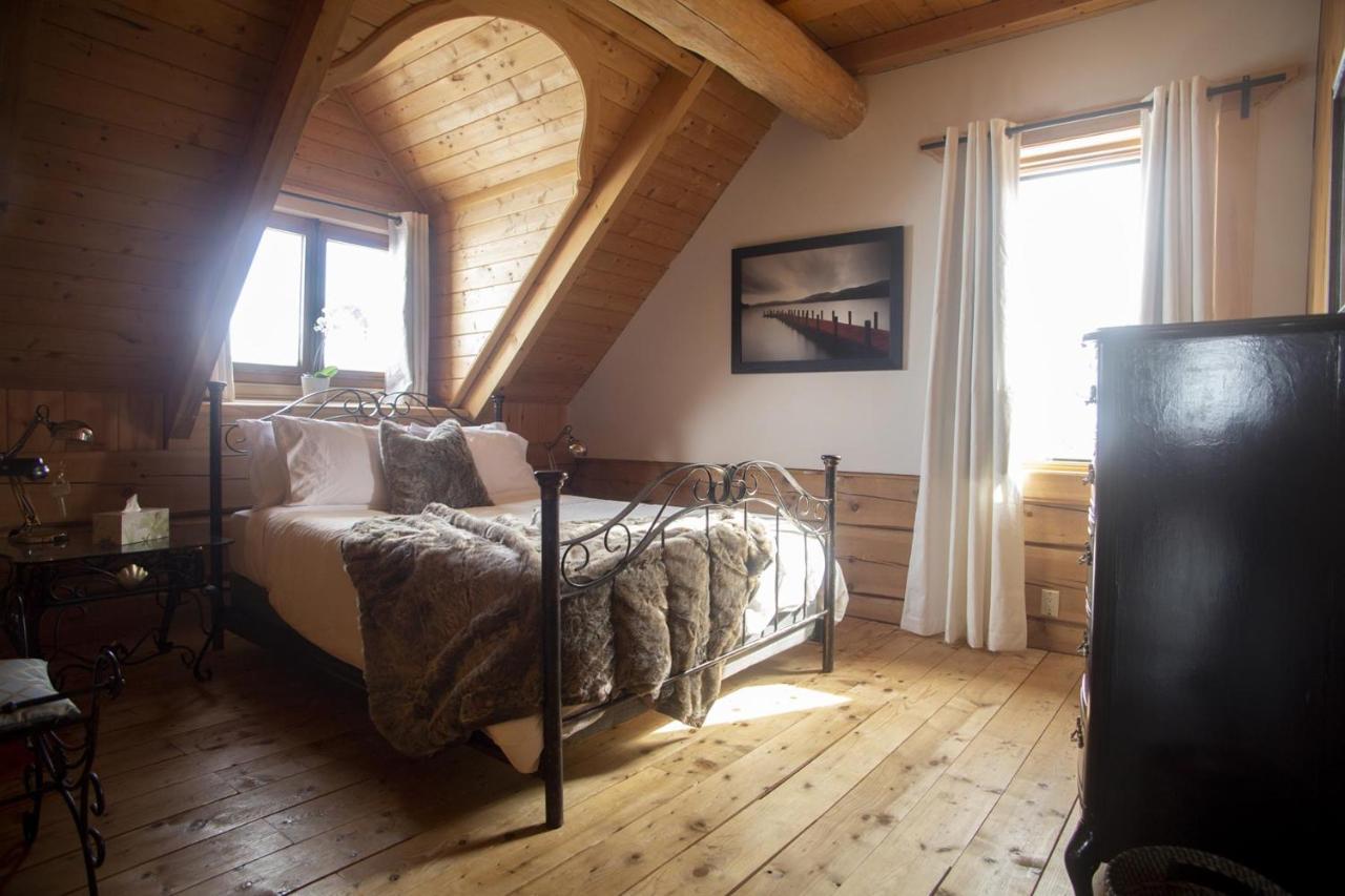 Sainte-Marie Hebergement "La Maison En Bois Rond" المظهر الخارجي الصورة
